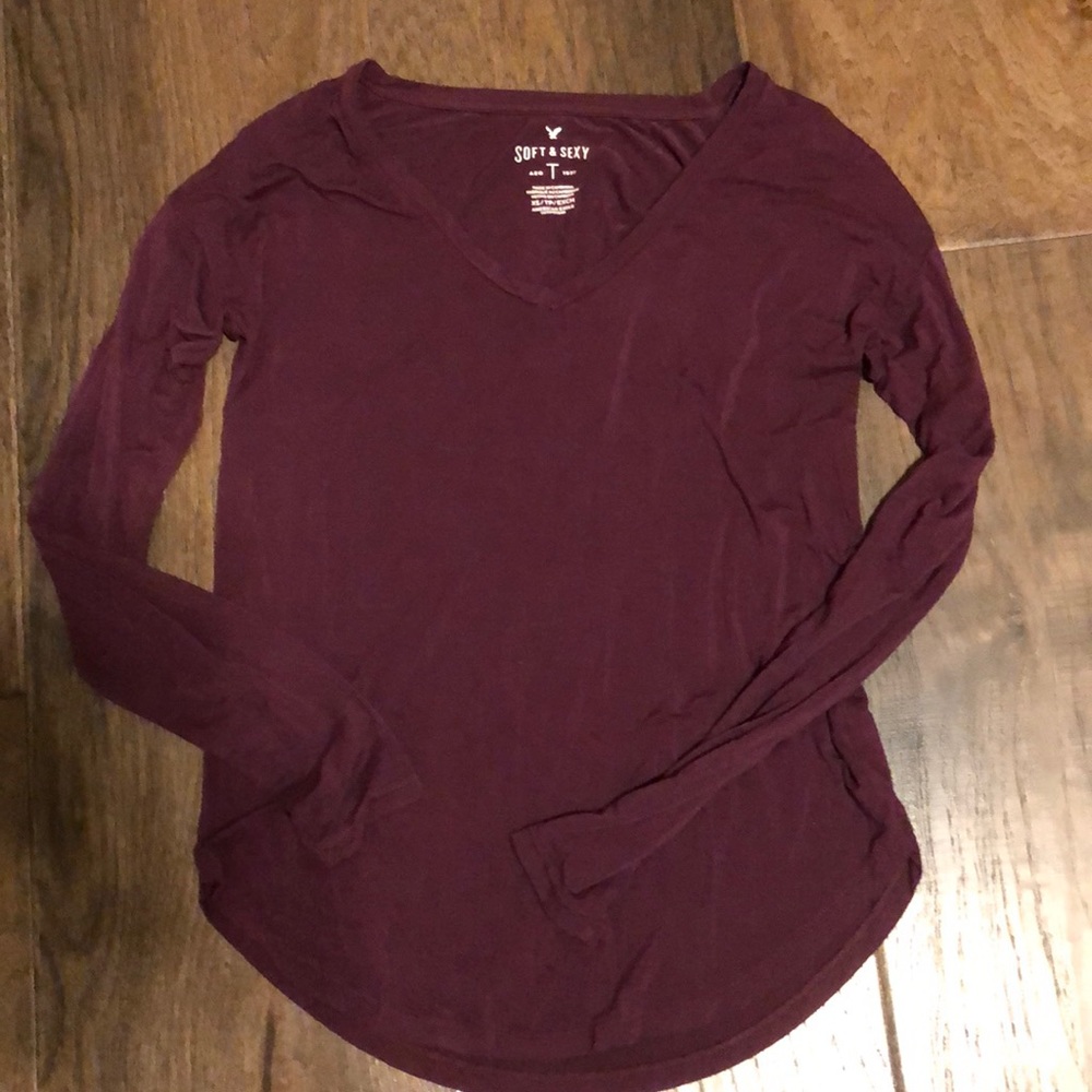 American Eagle tee